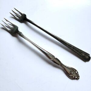 Oneida Old South Cocktail Fork and Peerless Charmion Silverplate 6" Lot of 2